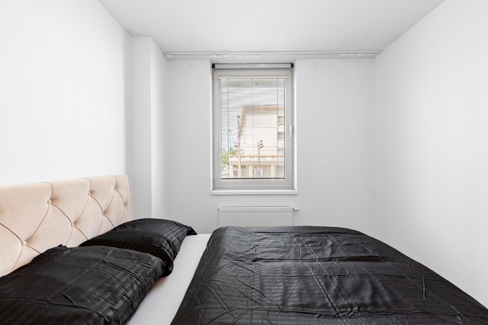 Leo Apartment - Ac & Free Parking Bratislava Exterior photo